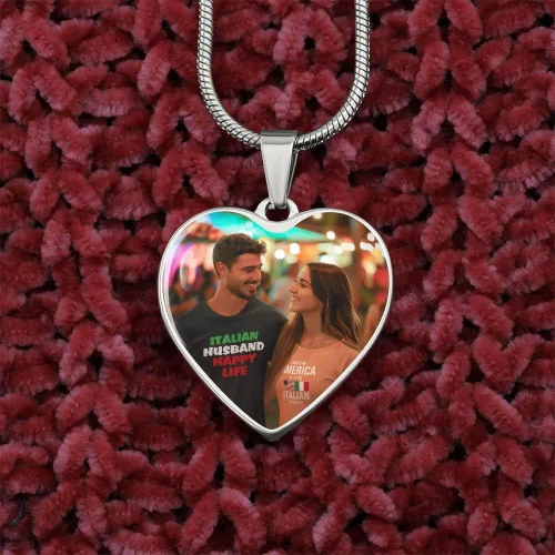 Miniatura 7 de Collar de corazón de plata con foto personalizada pon tu imagen favorita en esta joyería con tu mensaje personalizado grabado como un regalo