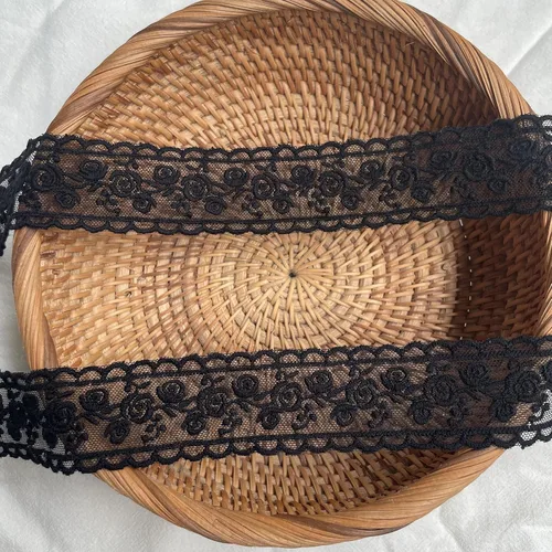 Miniatura 2 de Cinta de encaje, delicada cinta floral negra para decoración de boda/nupcial, costura artesanal, decoración del hogar, 5 yardas (flor negra)