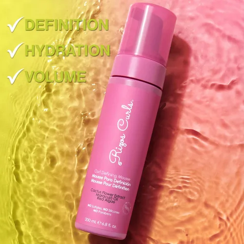 Miniatura 12 de Rizos Curls Mousse Definidora de Rizos – Espuma ligera para volumen e hidratación – Brillo y definición para cada patrón de rizo: cabello ondulado