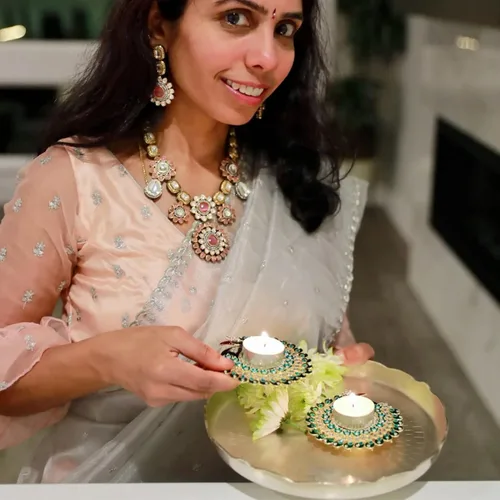 Miniatura 7 de LoveNspire Portavelas de pavo real, Diya decorativo para el hogar, Diwali Pooja, decoración de mesa de Navidad, recuerdos de boda y regalos