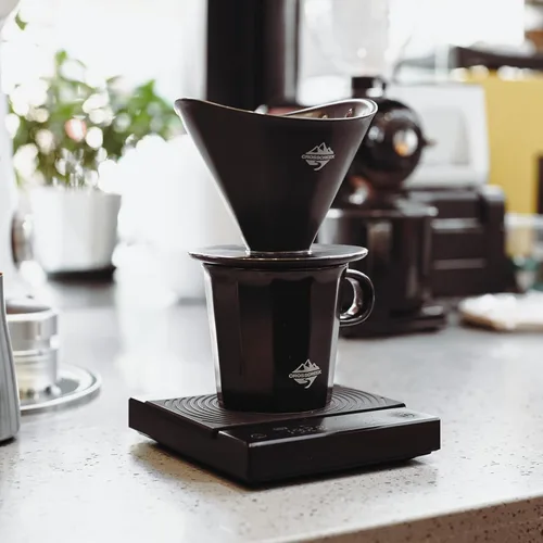Miniatura 2 de Juego de cafetera, gotero de café de cerámica negra con filtro de papel V60, taza de café aerodinámica de cerámica negra para cafetería, restaurante
