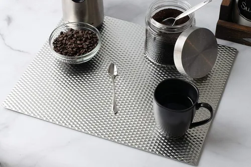 Miniatura 2 de Tapete protector de metal resistente al calor, antideslizante, grande, 14 x 17 pulgadas, paquete de 2 unidades, color plateado