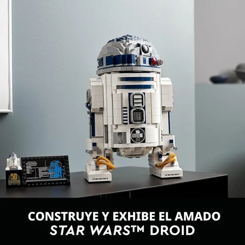 Miniatura 3 de LEGO Star Wars R2-D2 75308 Set de construcción de droides para adultos, modelo de exhibición coleccionable con la espada láser de Luke Skywalker