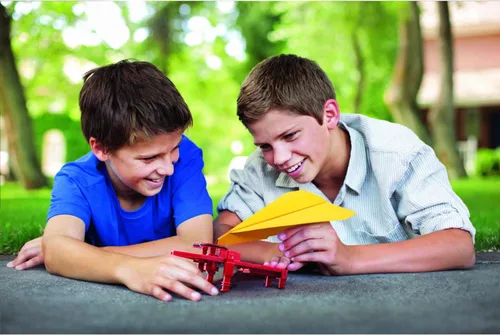 Miniatura 2 de 4M Lanzador eléctrico de avión de papel para niños a partir de 8 años - Kit de construcción STEM con lanzador motorizado, ángulos ajustables