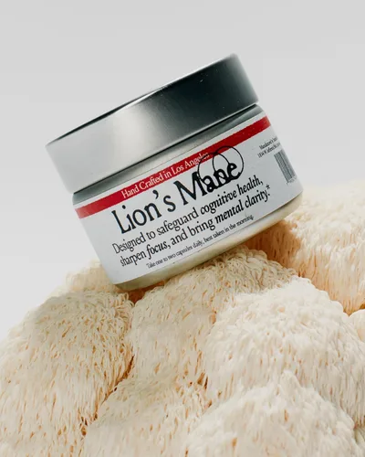 Miniatura 4 de Cápsulas de hongos de melena de león Extracto corporal 100% fructífero Apoya la concentración y la claridad mental Suplemento natural