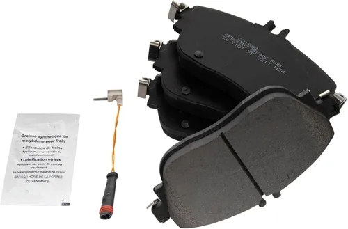 Pastillas de freno delanteras de cerámica compatibles con INFINITI QX30 2014-2015 Mercedes-Benz B Electric Drive 2016-2017 B250e 2014-2019 CLA250