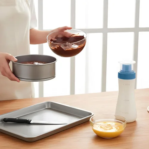 Miniatura 5 de Grevosea 2 Pcs Cake Syrup Dispenser, 350ml/12oz Sauce Bottles Graduated Plastic Squeeze Bottle with Sealing Lid Reusable Baking Tools for Honey