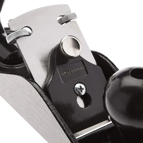 Miniatura 2 de Amazon Basics Cepillo Manual de Carpintería - Cepillo de Banco Ajustable No.4 con Hoja de 2 Pulgadas para Alisar Madera, Gris/Negro