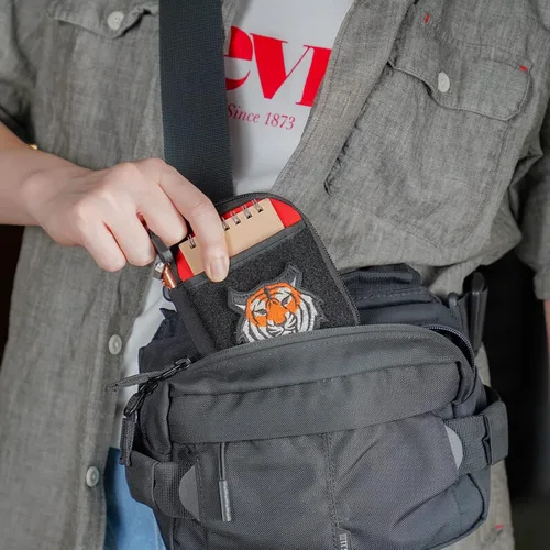 Miniatura 6 de Sayram Bolsa EDC, organizador de bolsillo, bolsa poderosa para hombres, bolsas EDC con parches, pequeña bolsa de herramientas con anillo en D Rojo