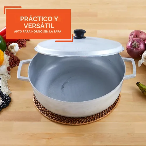 Miniatura 5 de IMUSA USA GAU-80560 - Mini caldero colombiano tradicional (horno holandés) para cocinar y servir, con capacidad para 0.7 qt.