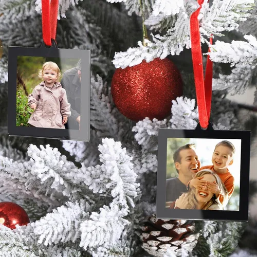 Miniatura 4 de UNIQOOO 8 adornos de marcos de fotos de acrílico negro de Navidad para mostrar fotografías, 2.5 x 2.5 pulgadas decoración colgante festiva, marcos