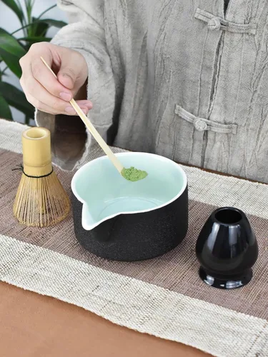 Miniatura 7 de Juego de herramientas de matcha Artcome Premium en negro, incluye tazón de matcha con asa, batidor, soporte, cuchara y manual