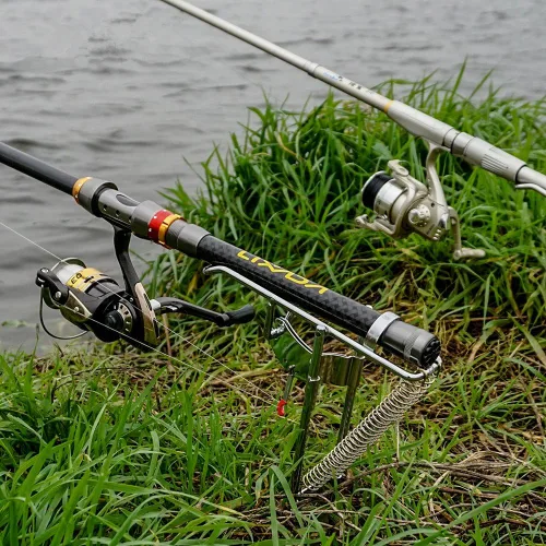 Miniatura 5 de Soporte de caña de pescar práctico desmontable al aire libre doble ángulo de resorte poste de pesca automático encendedor soporte soporte