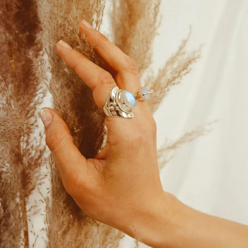 Miniatura 7 de Boho-Magic Anillo de plata de ley con piedra lunar para mujer, joyería bohemia, piedra preciosa ovalada