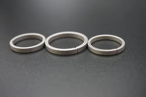 Miniatura 4 de Llavero y llavero con mosquetón de titanio, llavero abrebotellas, clip para cinturón de trabajo, llavero EDC minimalista.
