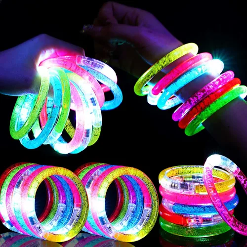 Miniatura 8 de 24 piezas de suministros de fiesta que brillan en la oscuridad para niños y adultos, juguetes con luz intermitente, pulseras LED del 4 de julio