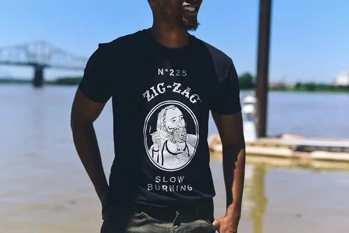 Miniatura 5 de ZIG-ZAG Camiseta Vintage Classic - Negro