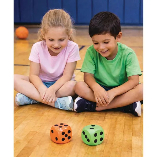 Miniatura 3 de S&S Worldwide Dados grandes y seguros de 4 pulgadas. Los dados de diferentes colores son ideales para juegos, aulas y clases de PE. Los dados