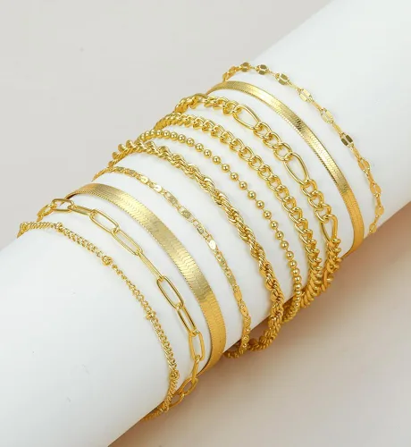 Miniatura 8 de Gold Bracelets for Women, 14K Gold Plated Dainty Bracelets Set, Layered Chain Bracelets Pack