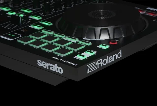Miniatura 10 de Roland DJ-202 Paquete de controlador DJ con funda, auriculares y paño de pulido de Austin Bazaar