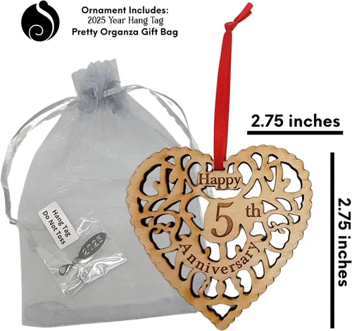 Miniatura 3 de Adorno de 60 aniversario con fecha y fecha para colgar, corazón de madera feliz para parejas, hermoso detalle de madera en forma de corazón