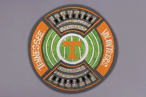Magnolia Lane University of Tennessee Volunteers Football Stadium - Plato redondo de melamina pesada, 13.5 pulgadas de diámetro, accesorios de cocina