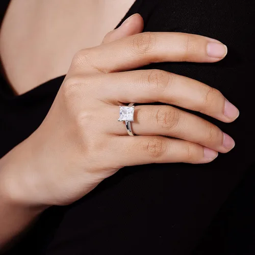 Miniatura 7 de Platinum or Gold plated Sterling Silver Princess-Cut Solitaire Ring made with Infinite Elements Cubic Zirconia