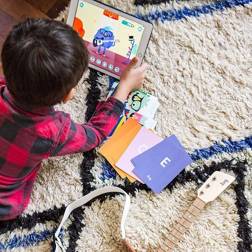 Miniatura 4 de Loog - Guitarra eléctrica mini para niños principiantes con amplificador incorporado, a partir de 3 años, aplicación de aprendizaje y lecciones Verde
