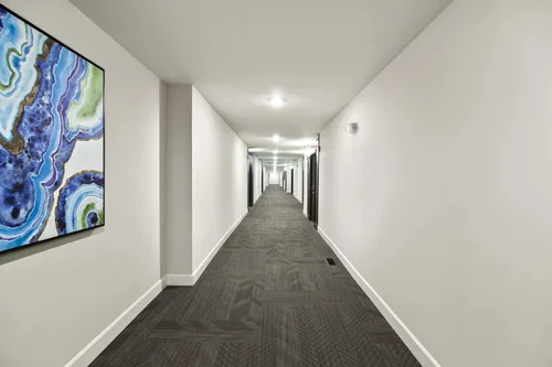 Miniatura 12 de Lithonia Lighting Quantum - Luz de emergencia, luces de emergencia LED comerciales contemporáneas con 2 cabezales de lámpara compatibles, montaje