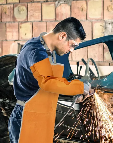 Miniatura 5 de QWORK Delantal y mangas de soldadura, juego de protectores de trabajo de soldadura, taller de trabajo de cuero resistente al calor y al fuego, ropa