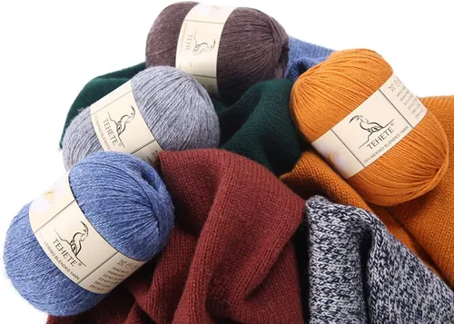 Miniatura 4 de Ovillo de lana de merino para tejer (3 capas) suave y ligero de 150g para ganchillo (Beige)