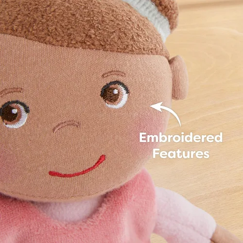 Miniatura 4 de HABA Snug Up Camilla - Muñeca suave de 10 pulgadas, lavable a máquina, perfecta para acurrucarse, primera muñeca suave y figura de felpa para niños