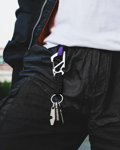Miniatura 2 de KeyUnity KC00 Llavero de mosquetón de paracord, cordón de paracaídas 550 Multiherramienta para exteriores, mochilas, hombres y mujeres