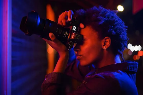 Miniatura 11 de Nikon Z 6II con lente de zoom Versátil cámara híbrida de fotograma completo sin espejo para fotos/vídeo con lente de 24-70mm f/4 Modelo Nikon USA