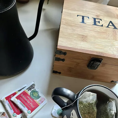 Miniatura 4 de Caja Organizadora de Té 7.4" x 8.1" x 4.2" Organizador de Madera de Bambú Cofre de Almacenamiento 4 Ranuras Altas Ajustables 100% Hecho a Mano