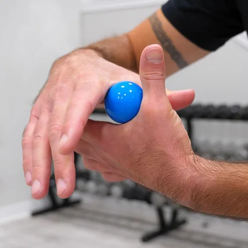 Miniatura 6 de OPTP Mini bolas – Juego de bolas de auto-masaje rellenas de aire de vinilo (2 piezas) para terapia de manos y pies, pequeñas bolas de terapia