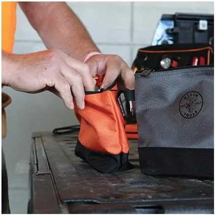 Miniatura 9 de Klein Tools 55470 - Bolsa utilitaria, bolsas de herramientas con cremallera de pie, tejido balístico resistente 1680d, parte inferior reforzada