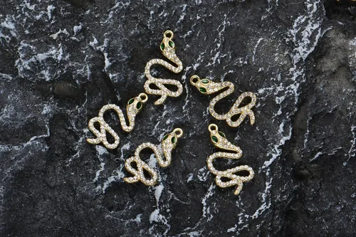 Miniatura 5 de Paquete de 20 dijes de diamantes de imitación chapados en oro, accesorios de cristal para collares, pulseras, joyería, manualidades, bricolaje