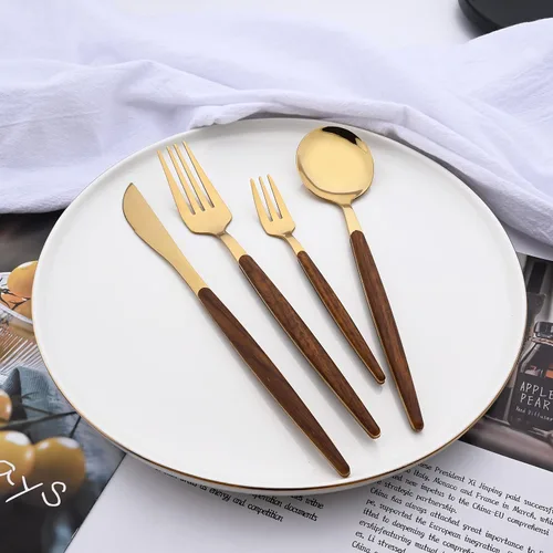Miniatura 8 de Juego de cubiertos de 16 piezas con tenedor de pastel, juego de cubiertos de acero inoxidable dorado, juego de utensilios de comer con mango