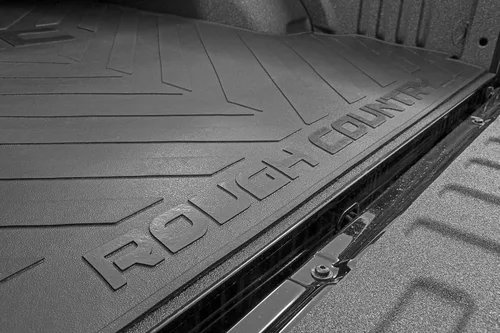 Miniatura 4 de Rough Country Alfombra de goma para cama de camioneta para Chevy Silverado y GMC Sierra 1500 (2019-2025) - Se ajusta a cama de 5 pies 10 pulgadas