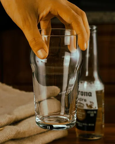 Miniatura 4 de Vasos de pinta, vasos de cerveza británica de 20 onzas, vasos de cerveza artesanales clásicos, vasos de cerveza de alta calidad, vasos de cerveza