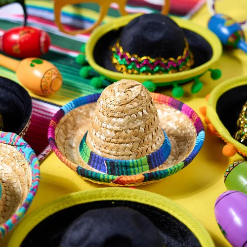 Miniatura 7 de JOYIN 6 diademas de tela y sombrero de paja del Cinco de Mayo, para disfraz de fiesta divertida, suministros de fiesta, accesorios de fotos
