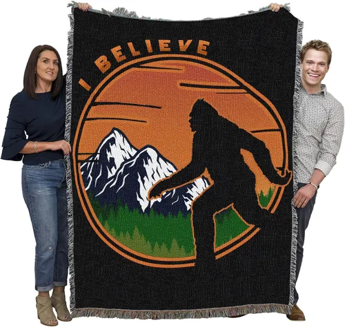 Miniatura 13 de Pure Country Weavers Squatch Believes in You Manta – Bigfoot Sasquatch Gift Fantasy Tapestry Cobija tejida de algodón – Fabricado en los Estados