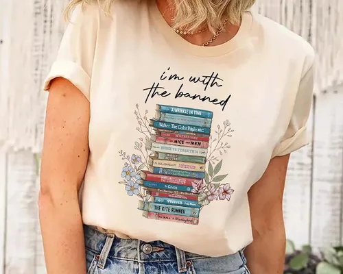 Miniatura 2 de I'm with The Banned Shirt - Camiseta de nerd de lectura con texto en inglés I'm with The Banned, Real