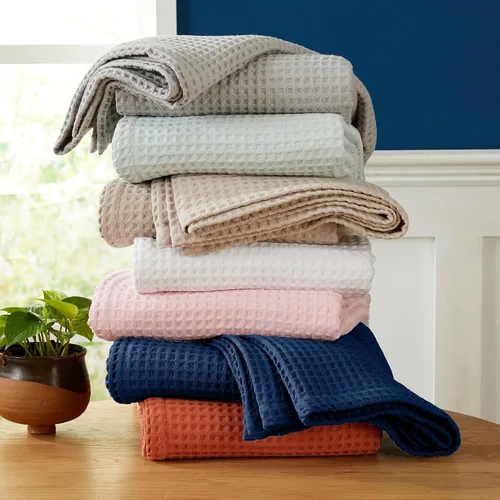 Miniatura 3 de Manta de cama 100% algodón con tejido waffle Suave, transpirable y ligera para todas las estaciones Perfecta para superponer Colección Brielle