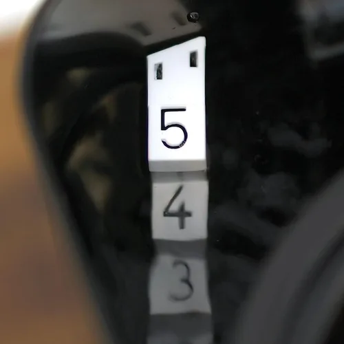 Miniatura 5 de Capresso Mini cafetera de goteo de 5 tazas, negro y acero inoxidable