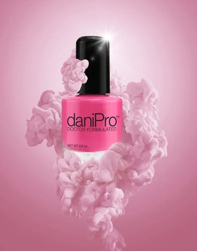Miniatura 5 de daniPro Esmalte de uñas formulado por médicos, rosa intenso, promueve uñas más saludables y fuertes, biotina y vitaminas A y E, sin toxinas, secado