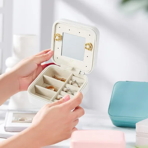 Miniatura 2 de Vee - Caja pequeña de joyería de viaje, mini organizador de joyas con espejo, caja de joyería portátil para aretes, anillos, collares, pulseras
