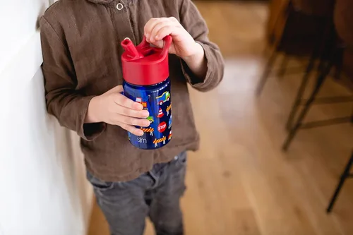 Miniatura 7 de Simple Modern Disney Princess - Botella de agua de plástico Tritan Summit para niños, taza sin BPA de 12 onzas con tapa cubierta con popote a prueba