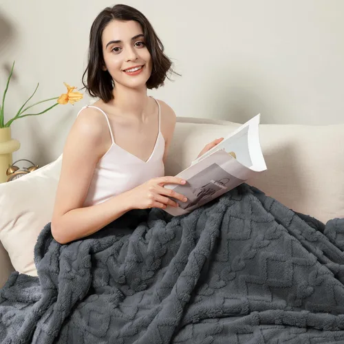 Miniatura 6 de Aganear Manta Gemela – Diseño elegante 3D, manta ligera portátil de lujo súper suave, esponjosa, cálida, acogedora, mullida para sofá, sala de Gris